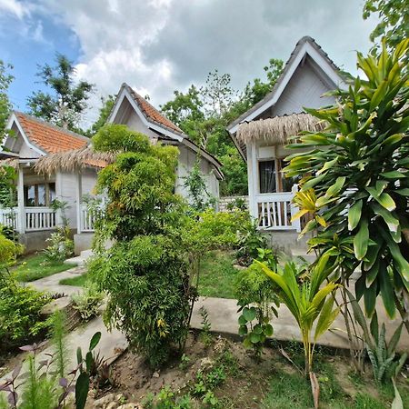 The Layar Homestay Batununggul Exteriör bild
