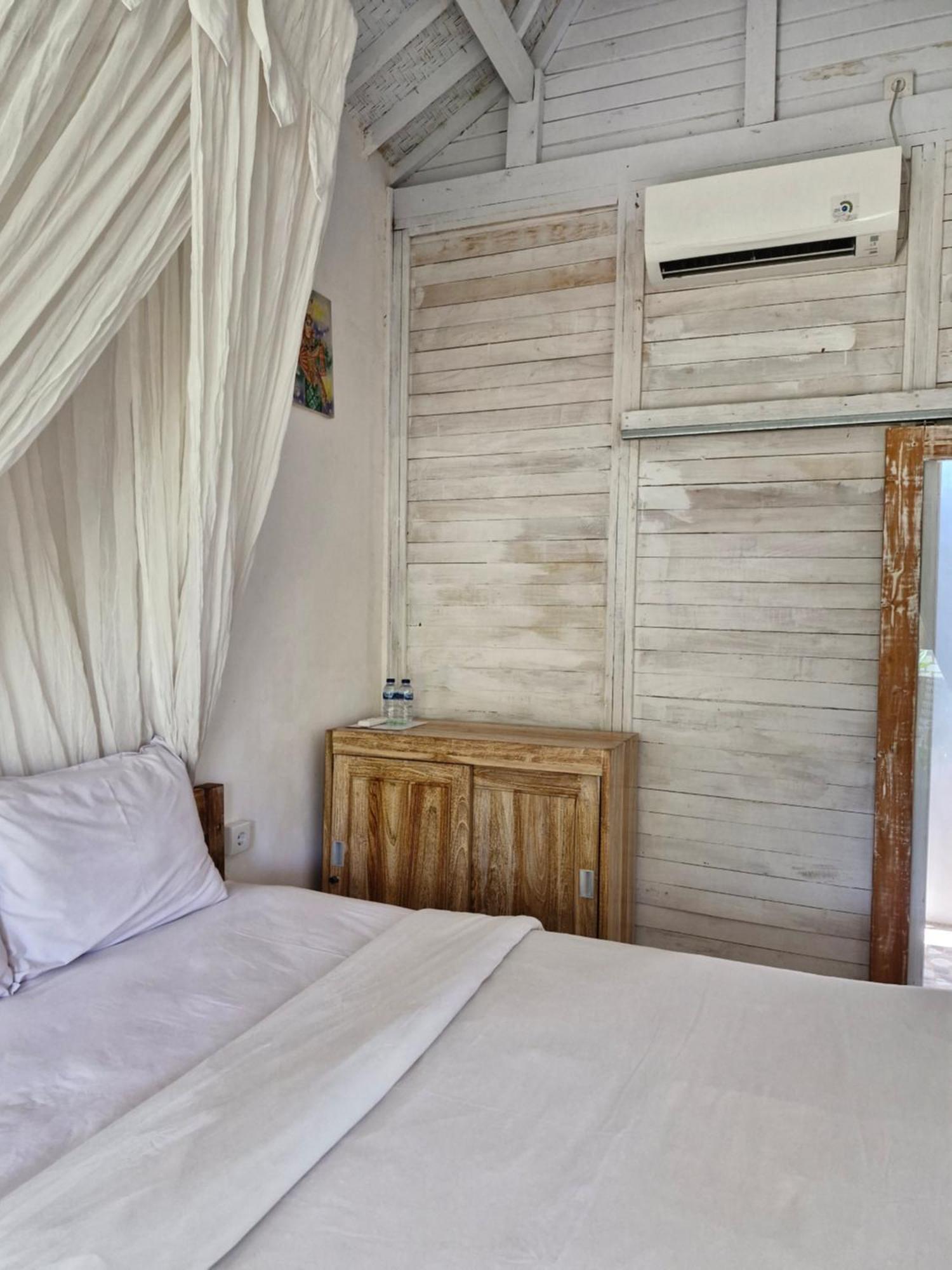 The Layar Homestay Batununggul Exteriör bild