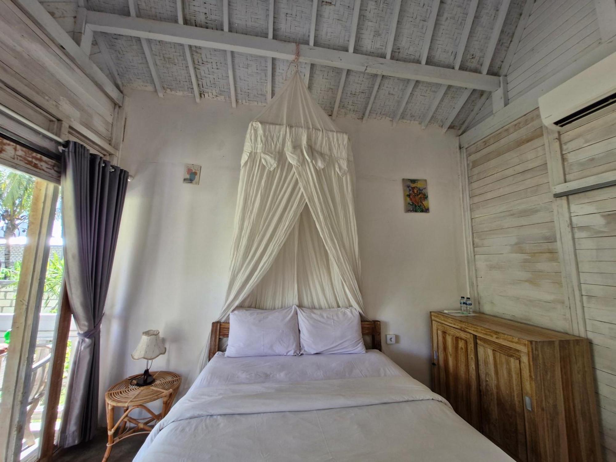 The Layar Homestay Batununggul Exteriör bild