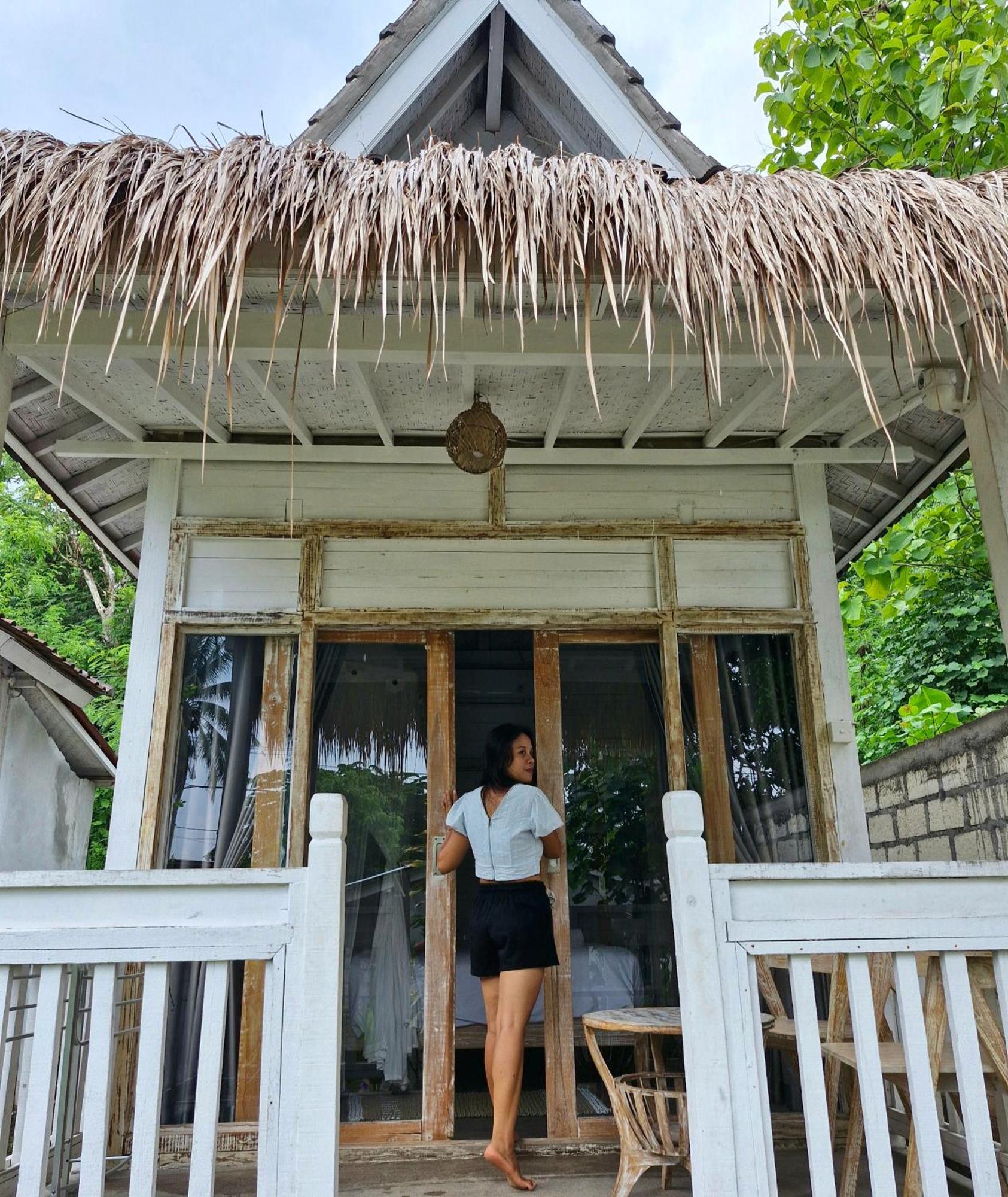 The Layar Homestay Batununggul Exteriör bild