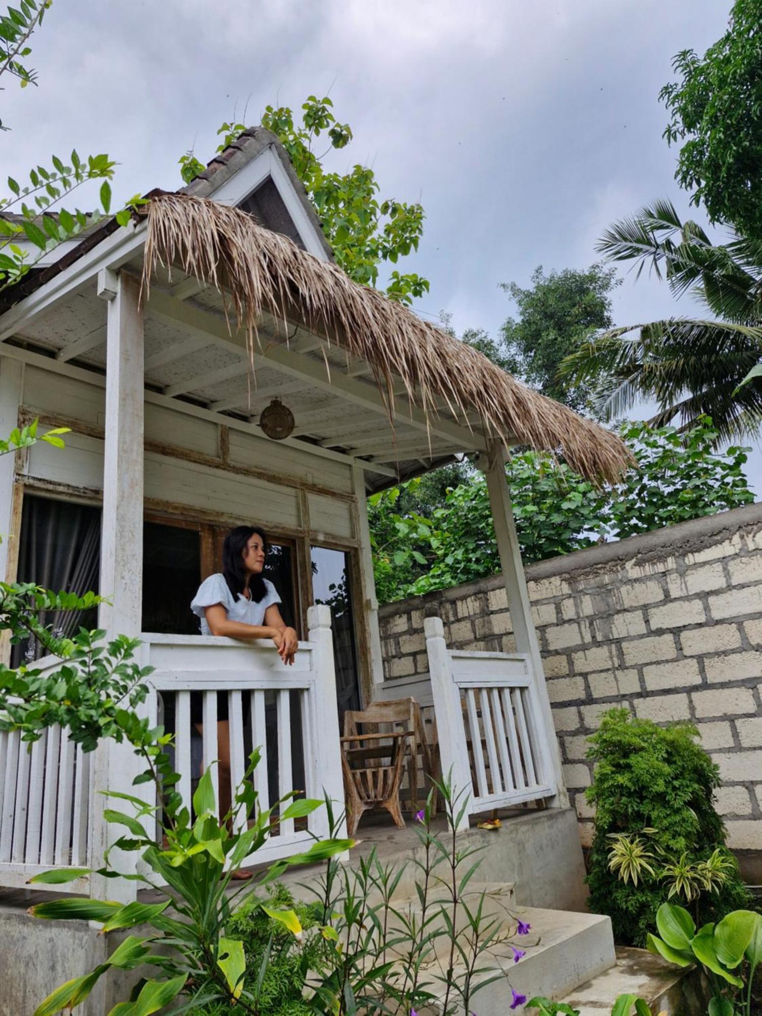 The Layar Homestay Batununggul Exteriör bild